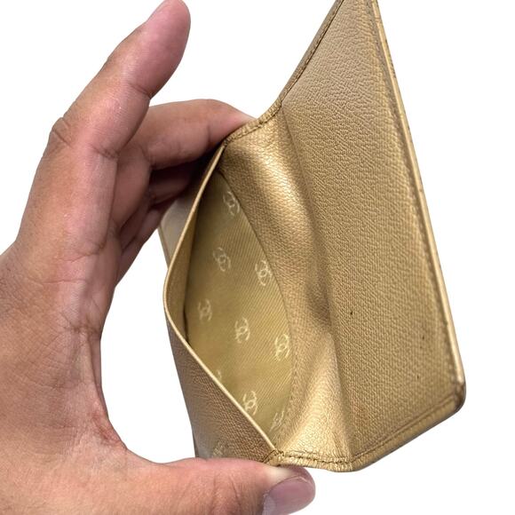 Chanel Beige Bifold Wallet - Picture 5 of 16